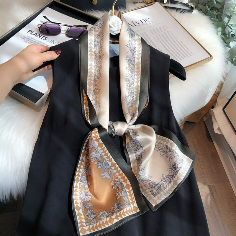 Elegant Double-Sided Mulberry Gray Silk Scarf