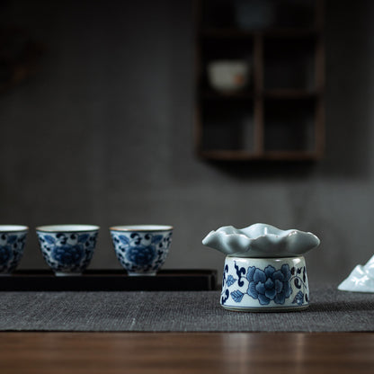 Retro Blue and White Ceramic Tea Filter