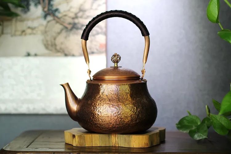 Pear Shaped Hammer Pattern Copper Teapot