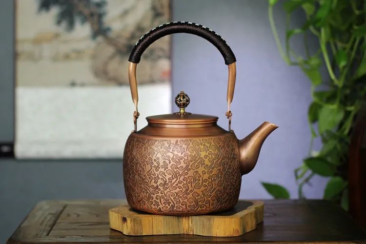 Hand Carved Lifting Beam Copper Teapot