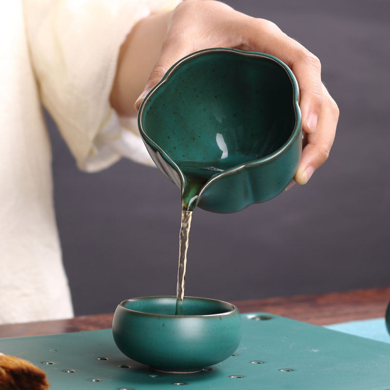 Japanese Style Stoneware Fair Cup Ceramic Kung Fu Tea Set Tea Seafood Tea Maker Male Cup Peacock Green White Fair Cup