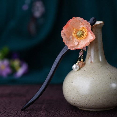 Ancient Style Ebony Yulan Flower Hairpin