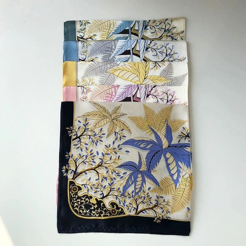 Elegant Chinese Style Mulberry Silk Square Scarf