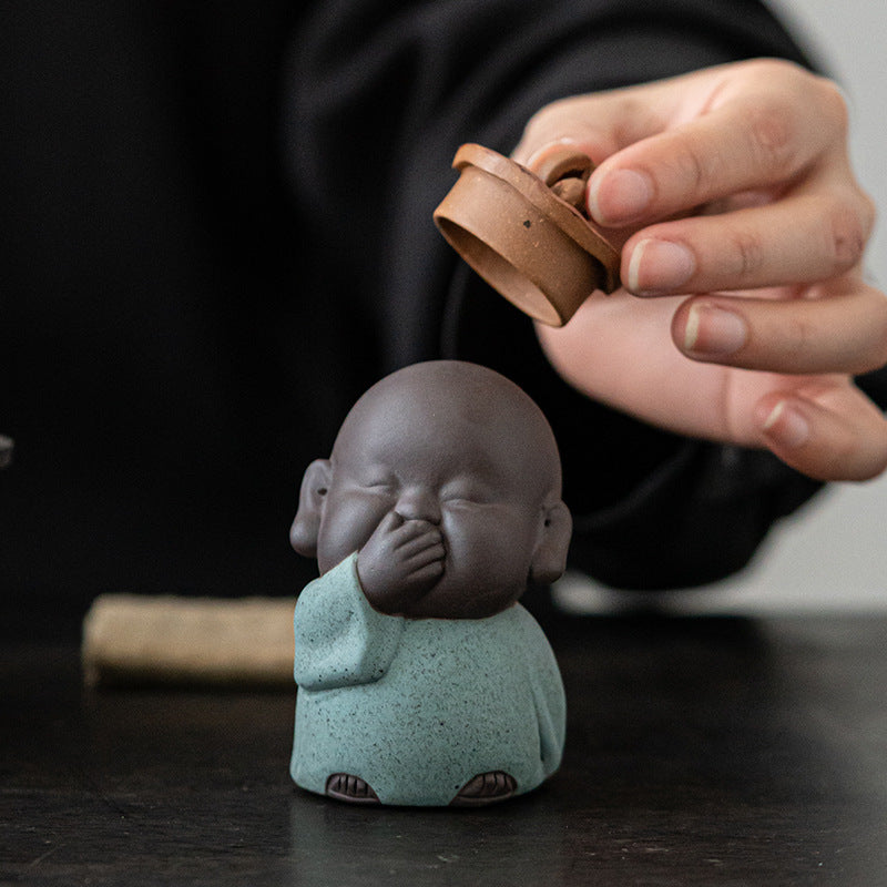 Three No Samanera Color Sand Ceramics Tea Carve Mini Cute Little Monk Purple Sand Crafts Tea Set Cover Tea Ceremony Utensils