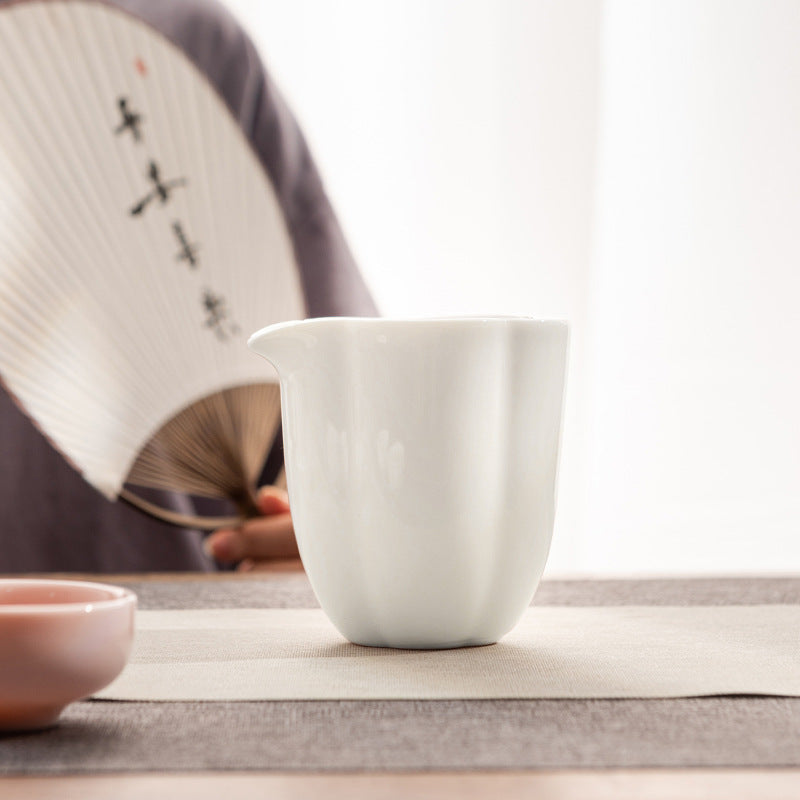 Dehua White Jade Pink Pitcher Simple Tea Pitcher Ceramic Tea Serving Pot Single Male Fair Cup Kung Fu Tea Utensils