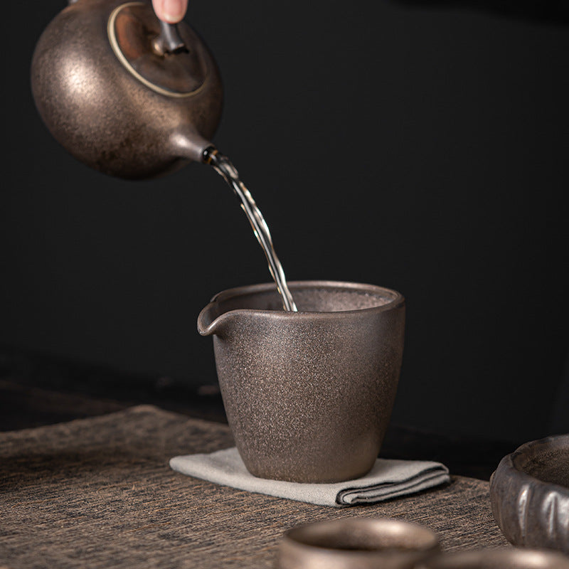 Japanese-Style Handmade Gold Iron Glaze Fair Cup Ceramic Male Cup Large Retro Household Kung Fu Tea Set Tea Dispenser