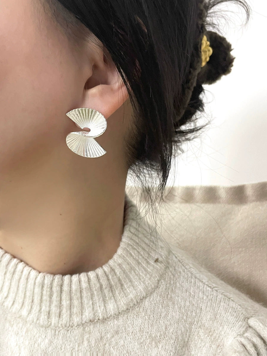 Curved Minimalist Irregular Geometric Earrings