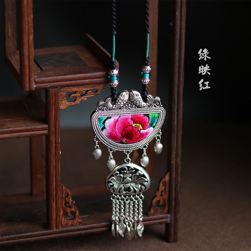 Vintage Longevity Lock Miao Silver Old Embroidery Necklace