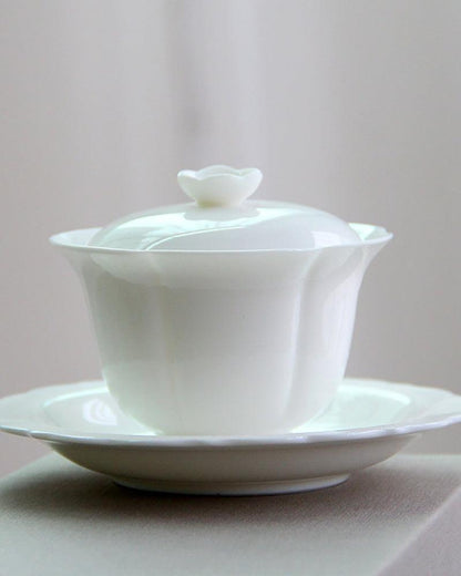 White Flower Porcelain Gaiwan Tea Set - gloriouscollection