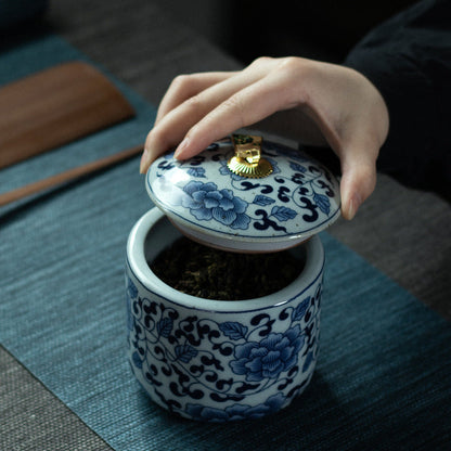 Blue and White Porcelain Tea Pot Moisture-Proof Sealed Ceramic Pot Black Tea Pu&