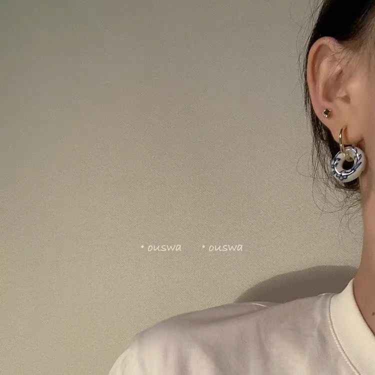 Hand-Painted Ceramic Earrings Elegant Retro Advanced Ear Clip