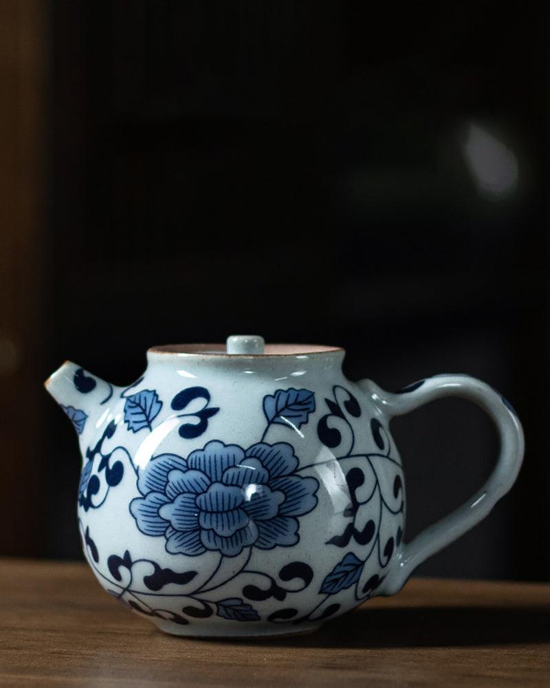 Handmade Blue And White Porcelain Teapot - gloriouscollection