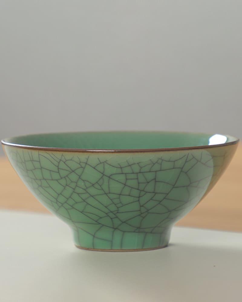 Handmade Vintage Ice-Cracks Celadon Porcelain Bowl - gloriouscollection