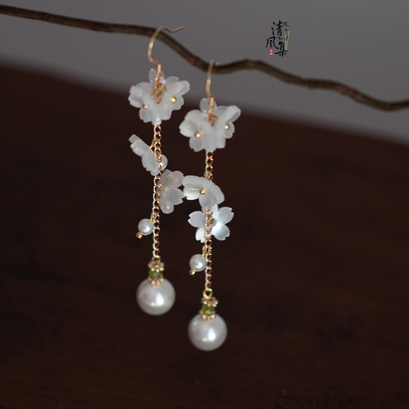 White Little Flower Gold Plated Earrings