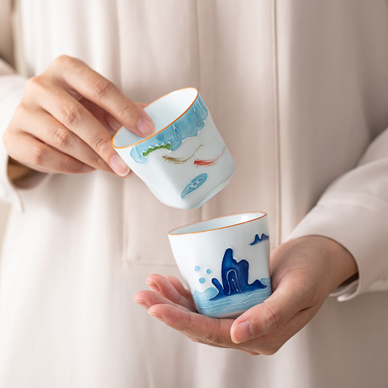 Zen Hand-painted Lotus Kung Fu Tea Cup