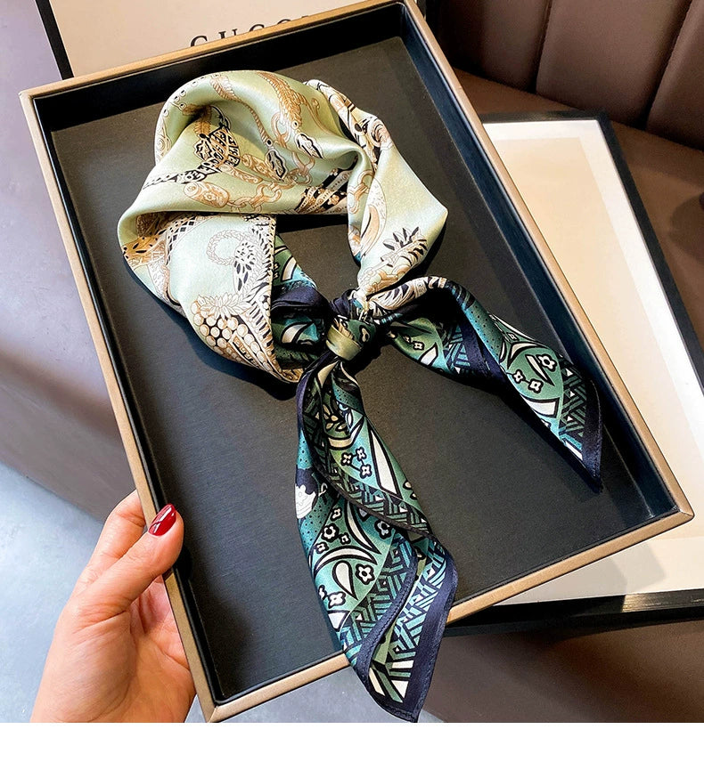White &amp; Green Mulberry Silk Scarf