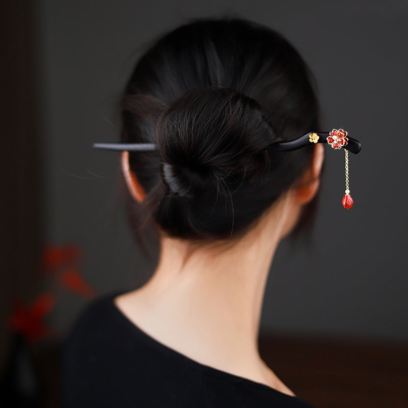 Ancient Style Plum Blossom Double-Use Tassel Ebony Hairpin
