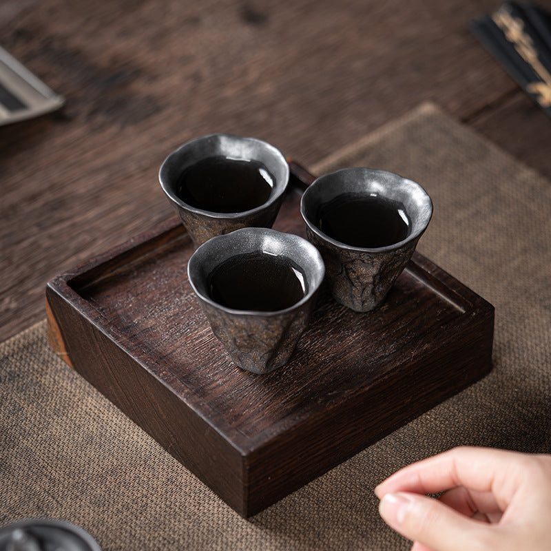 Japanese-Style Gilding Iron Glaze Lotus Tea Cup