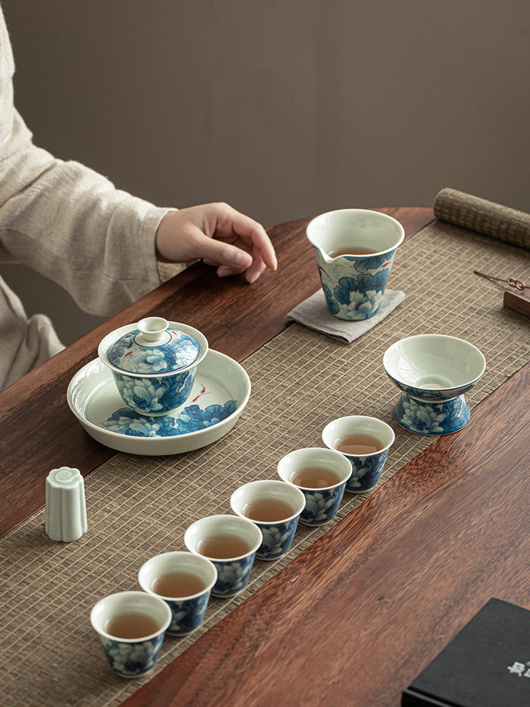 Modern Atmospheric Celadon Kung Fu Tea Set