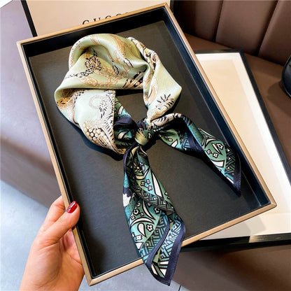 White &amp; Green Mulberry Silk Scarf