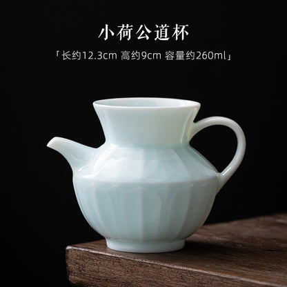Yingqing Gongdao Cup Large Hand-Held Male Cup Uniform Cup Tea Seafood Tea Maker Celadon Kung Fu Tea Set Water Cut off