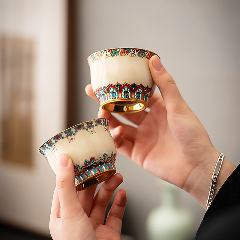 Gilded Porcelain Tea Tasting Cup