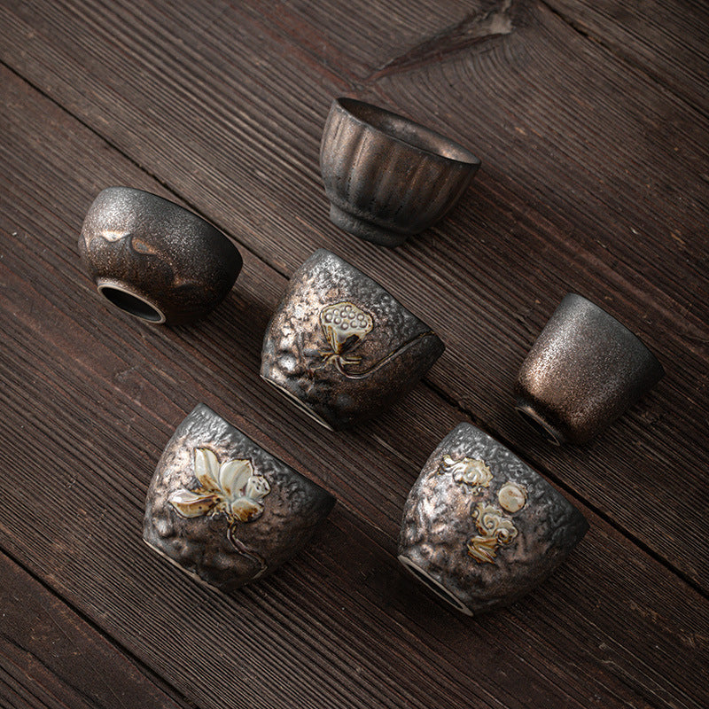 Japanese Style Gilding Iron Glaze Tea Cup