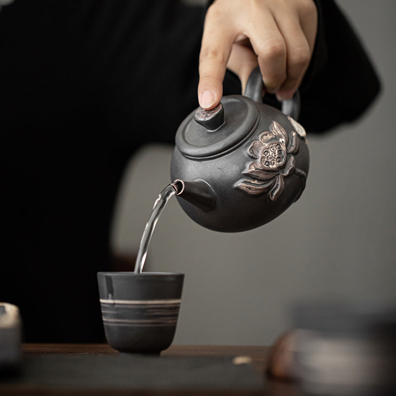 Silent Wind Relief Lotus Rhyme Pot Stoneware Handmade Teapot