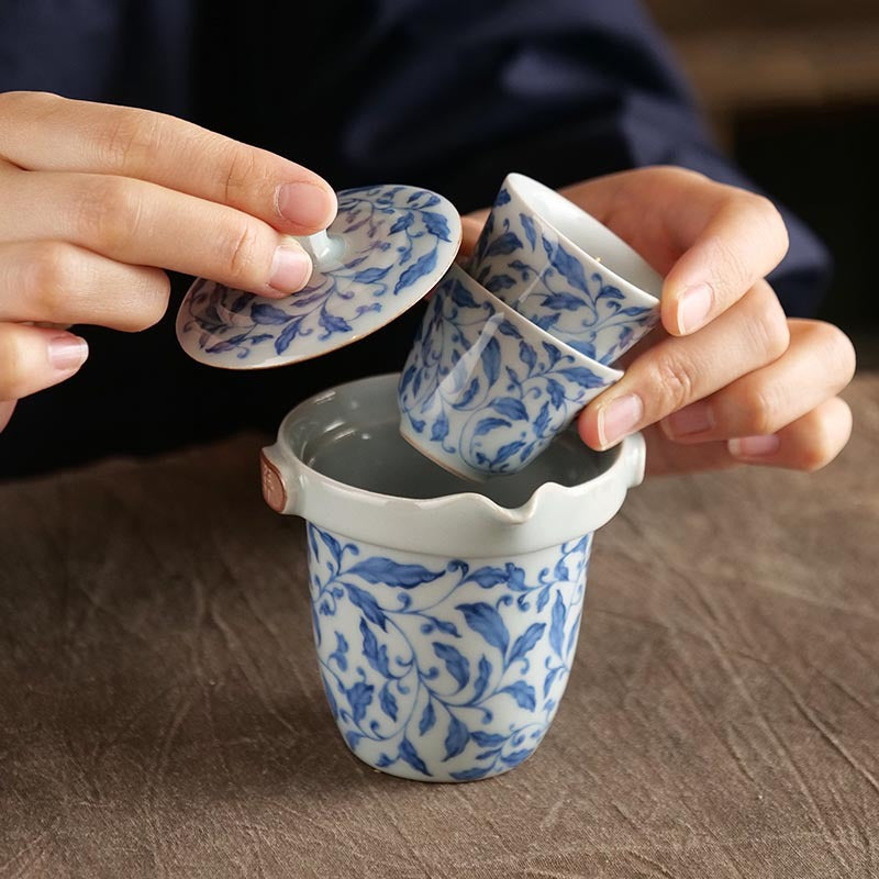 Retro Blue and White Travel Tea Set
