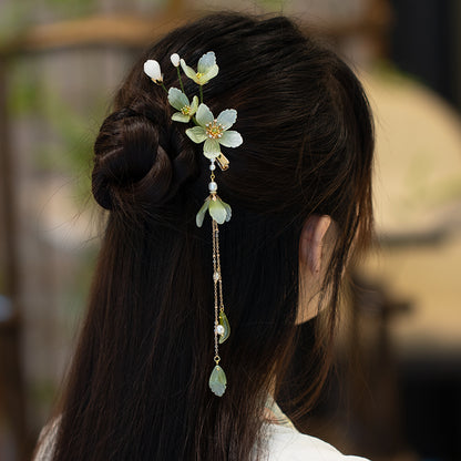 Elegant Magnolia Flower Tassel Hairpin