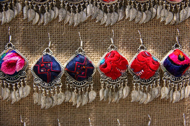 Retro Ethnic Style Handmade Embroidery Square Tassel Earrings