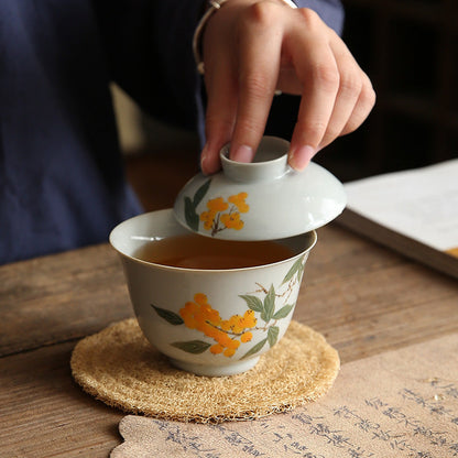 Underglaze Hand Painted Loquat Gaiwan