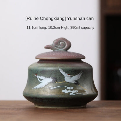 Retro Handmade Ruihe Chengxiang Tea Jar