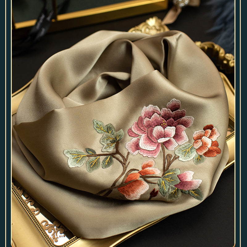 Elegant Suzhou Embroidery Mulberry Silk Scarf