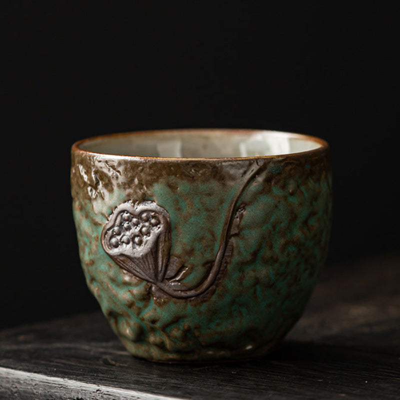 Japanese Style Gilding Iron Glaze Tea Cup